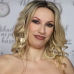 Rada Manojlović otvorila dušu: Nakon razočarenja u ljubav donela veliku odluku: „Teško jeste, ali može“ VIDEO